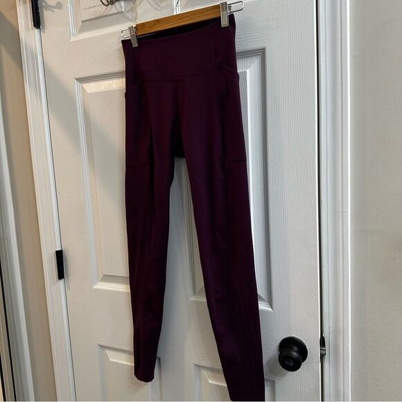Girlfriend Collective women's High Waisted 7/8 Pocket Legging - Plum size Small - Picture 3 of 8